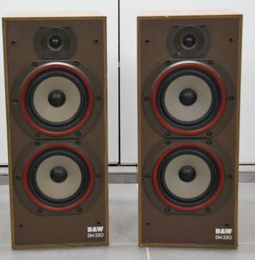 B&W  DM220 en DM110 in bruin apart te koop/beluisteren beschikbaar voor biedingen