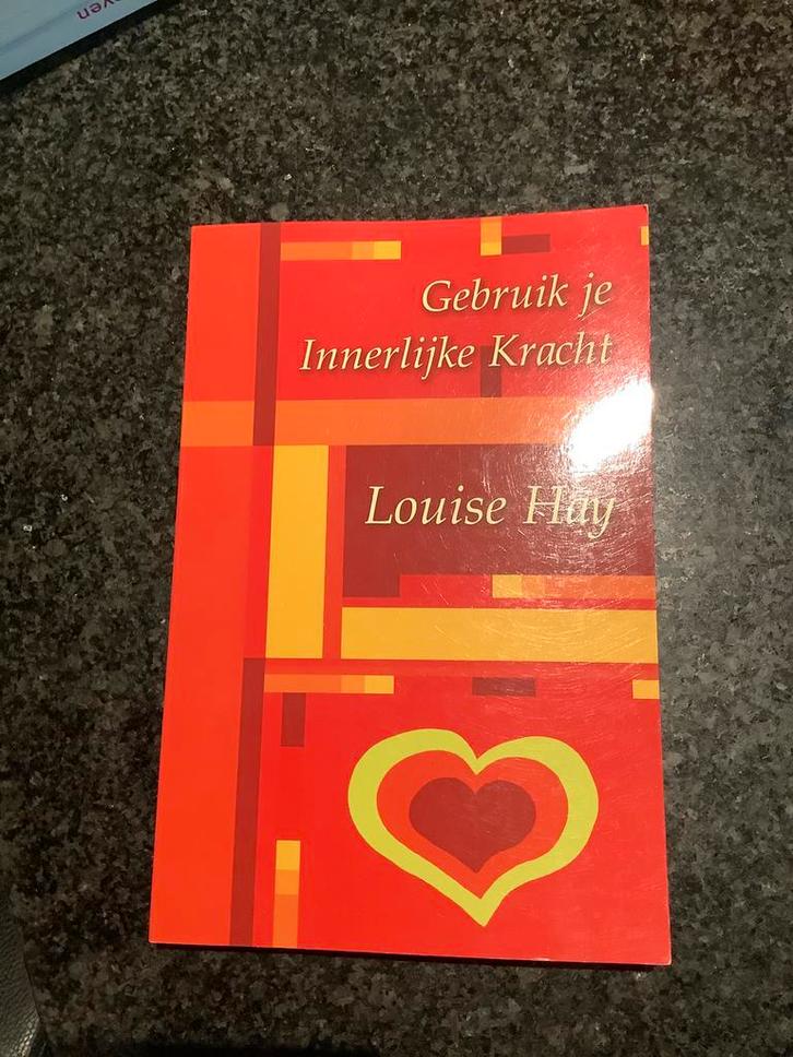 Louise Hay - Gebruik je innerlijke kracht, Boeken, Esoterie en Spiritualiteit, Zo goed als nieuw, Ophalen