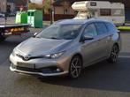 Toyota Auris Touring Sports 1.8i HSD Comfort en pack 50 +, 99 ch, 5 places, Hybride Électrique/Essence, 1410 kg