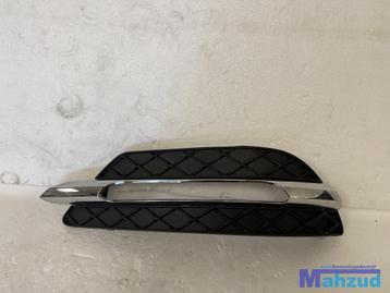 MERCEDES C KLASSE W204 Links bumper kap grille 4402509lud beschikbaar voor biedingen