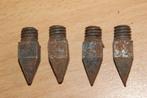 WW2 set van 4 Duitse hoefijzer noppen (Stollen), Verzenden, Landmacht, Kleding of Schoenen