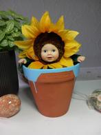 Vintage pop Anna Geddes zonnebloem baby, Ophalen of Verzenden, Zo goed als nieuw