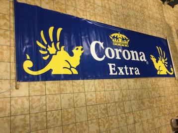 Reclame zeil corona  beschikbaar voor biedingen