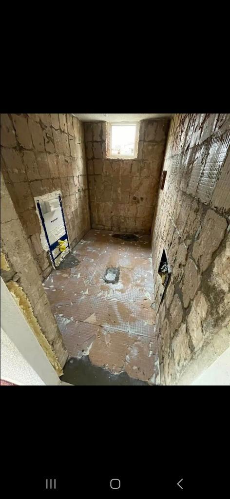 Renovatie, Diensten en Vakmensen, Aannemers