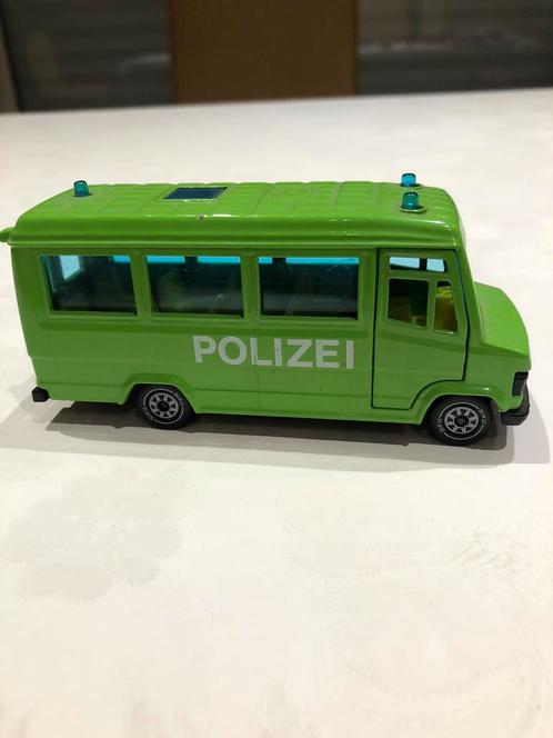 Siku Mercedes Benz Polizei, Hobby en Vrije tijd, Modelauto's | 1:50, Gebruikt, Bus of Vrachtwagen, SIKU, Ophalen of Verzenden