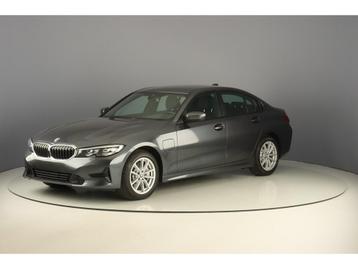 BMW 330 e 292pk Pack Business, Auto's, Automaat, 4 deurs, 292 pk, Parkeersensor