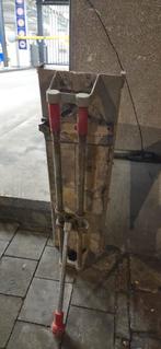 COUPE CARRELAGE -, Enlèvement, Utilisé