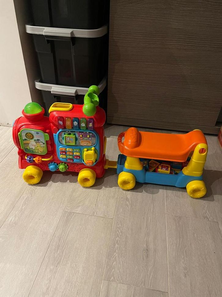 VTech Activiteiten Trein – 3-in-1 Loopwagen/Speeltrein, Kinderen en Baby's, Speelgoed | Vtech, Zo goed als nieuw, Ophalen