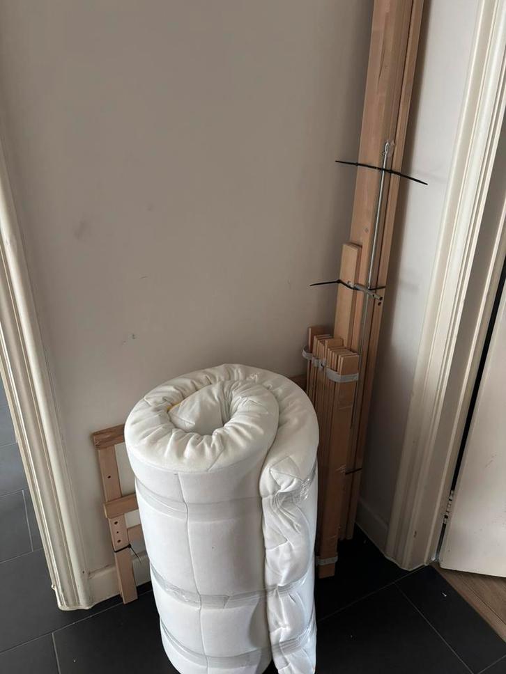 Kinderbed ikea + matras, Kinderen en Baby's, Kinderkamer | Bedden, Zo goed als nieuw, Lattenbodem, Matras, Ophalen