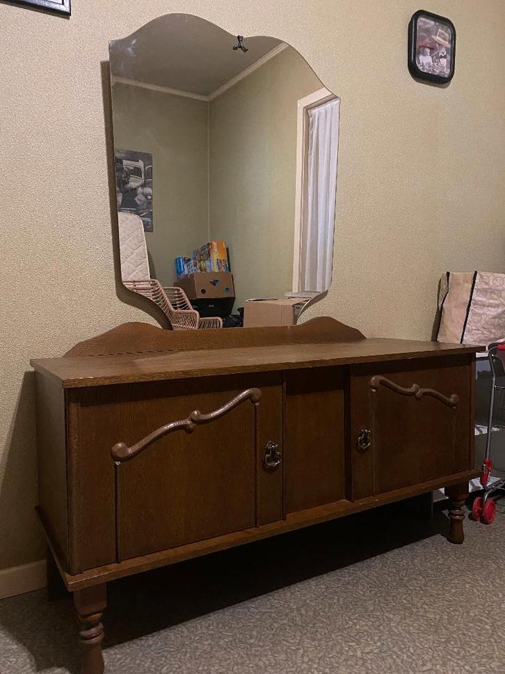 Houten kast met spiegel, Antiek en Kunst, Antiek | Meubels | Kasten, Ophalen