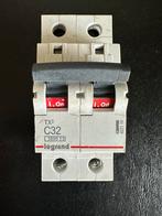 LEGRAND - Automaat TX³ 3kA 2P C32 230/400V  - 403119, Ophalen, Zo goed als nieuw