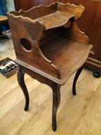 2 houten Louis XV stijl nachttafels met schuiflade, Huis en Inrichting, Ophalen, Gebruikt, 45 tot 65 cm, 70 cm of meer