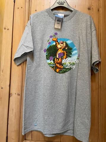 Nieuwe T-shirt van Disney L unisex beschikbaar voor biedingen