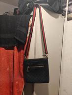 sacoche gucci authentique, Bijoux, Sacs & Beauté, Sacs | Sacs à bandoulière, Enlèvement ou Envoi, Utilisé