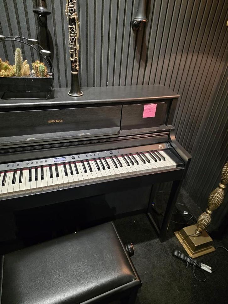 Piano Roland lx706 top staat!, Musique & Instruments, Pianos, Comme neuf, Piano, Noir, Digital, Enlèvement