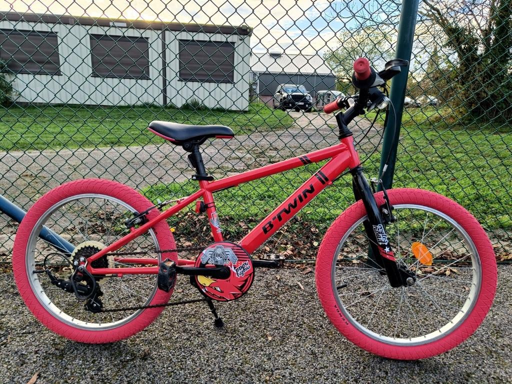Vélo enfant B'Twin Racing Boy 320 - 20 pouces - Bon état, Enlèvement