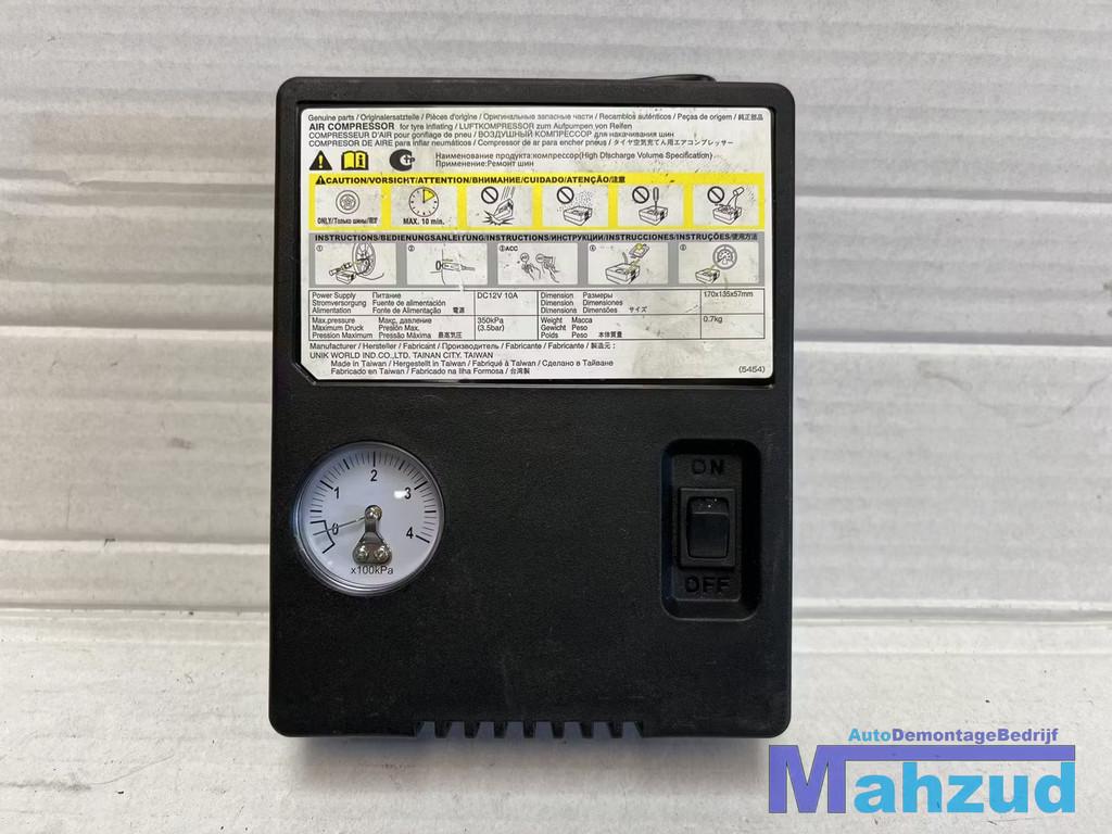 MITSUBISHI OUTLANDER PHEV banden pomp apparaat 2015+, Info@mitsubishi-motors.com, Gebruikt, Mitsubishi Motors Corporation, Mitsubishi