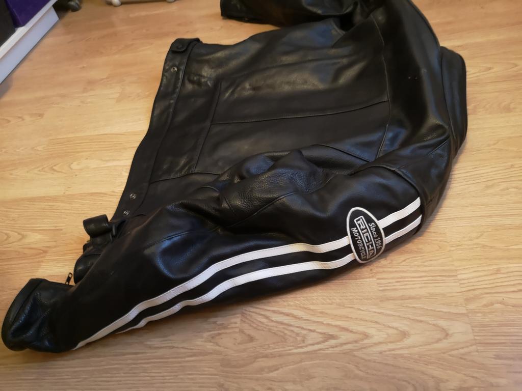 ️ Motojas & -broek in leder – Richa – Topstaat, Ophalen