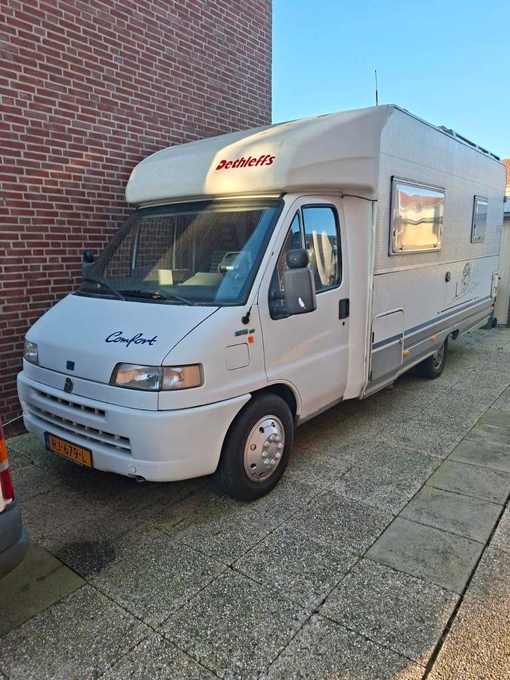 Te koop mooie Dethleffs camper, Caravans en Kamperen, Mobilhomes, Particulier, Dethleffs, Fiat, Diesel, Omvormer, Fietsendrager