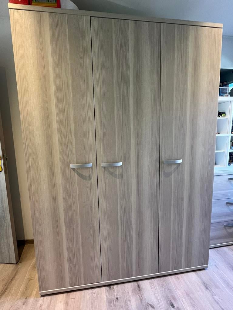 kinder kamer neyt liam, Kinderen en Baby's, Ophalen, Zo goed als nieuw, Commode