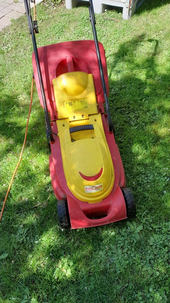 Tondeuse à gazon Wolfgarten Select 3800e avec câble, Enlèvement, Utilisé, Tondeuses à gazon électriques