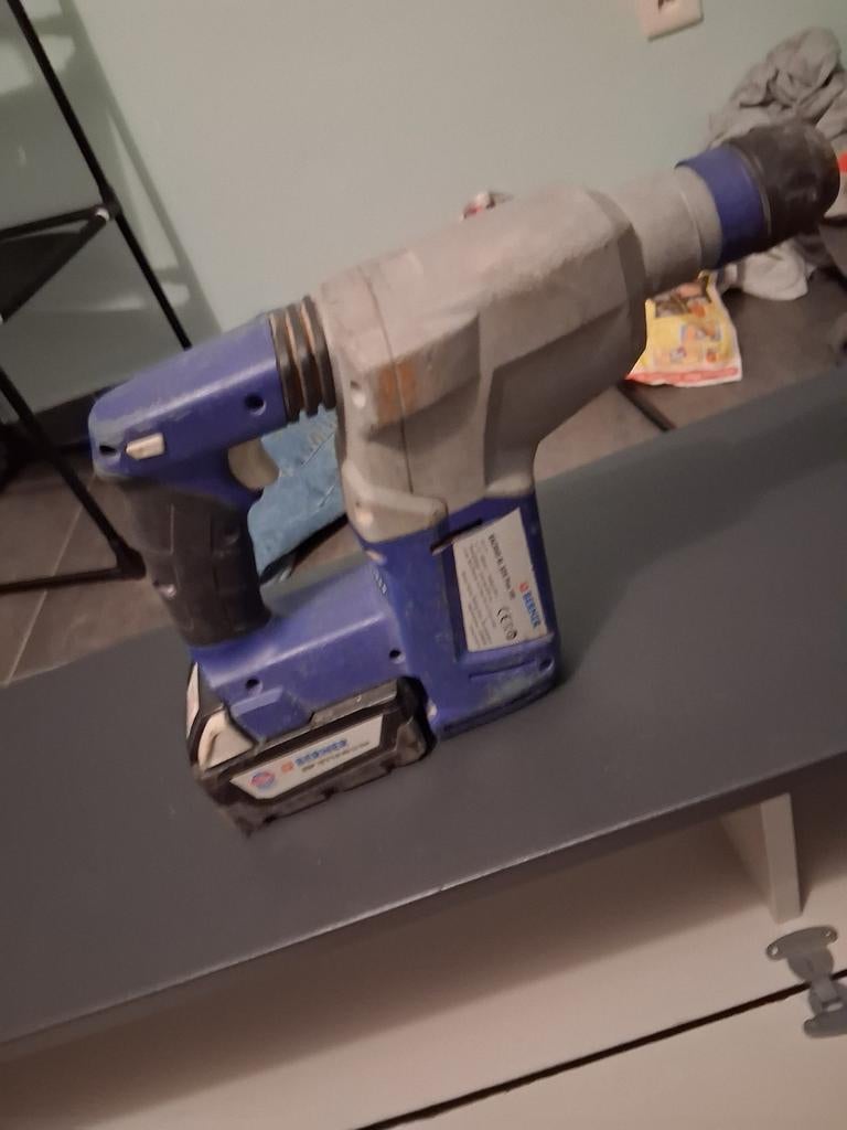 travaille, Bricolage & Construction, Outillage | Outillage à main, Enlèvement