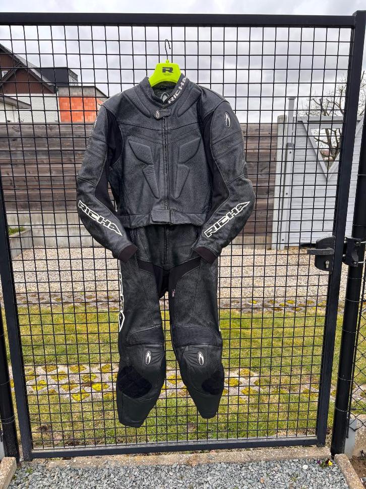 Richa 2-delig motorpak maat 52, Motoren, Kleding | Motorkleding, Combipak, Heren, Nieuw zonder kaartje, Ophalen