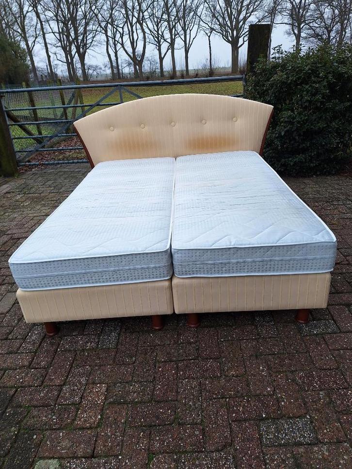 Boxspring / bedden van het merk Pullman, Huis en Inrichting, Slaapkamer | Boxsprings, Gebruikt, Overige maten, 210 cm, Tweepersoons