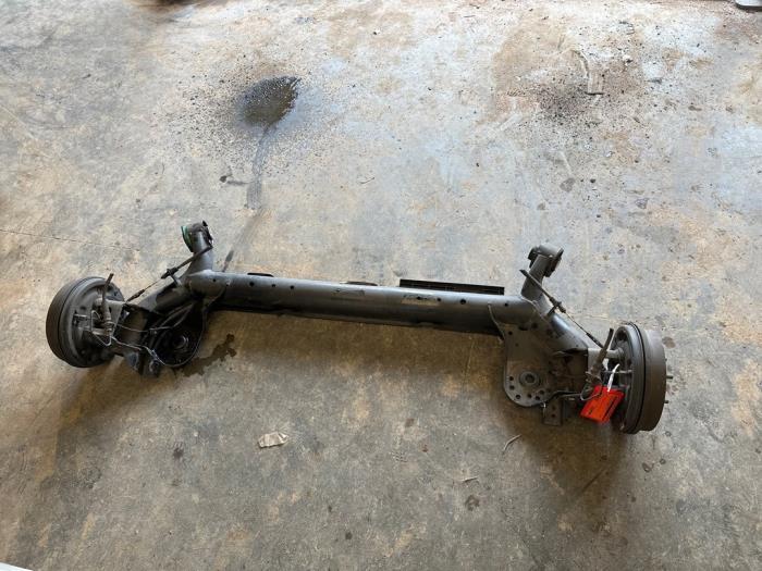 Achteras voorwielaandrijving van een Ford Puma, Autos : Pièces & Accessoires, Freins & Transmission, Ford, Utilisé, 3 mois de garantie