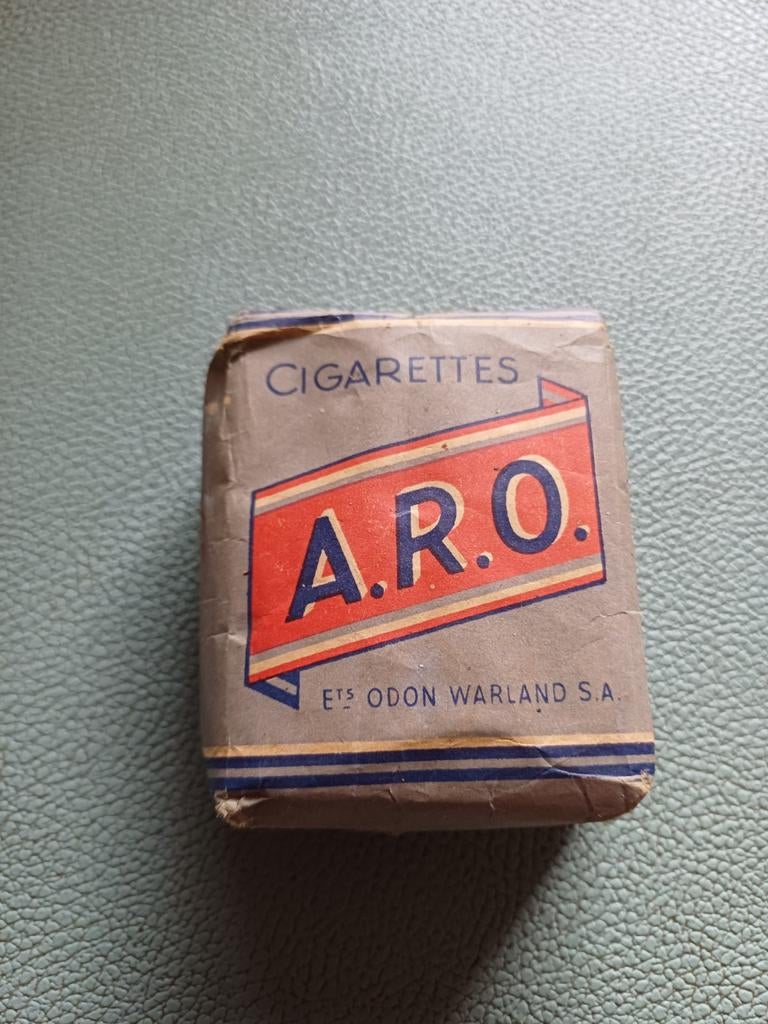 Ancien paquet de cigarettes - A.R.O Odon Warland N.V., Collections, Enlèvement ou Envoi