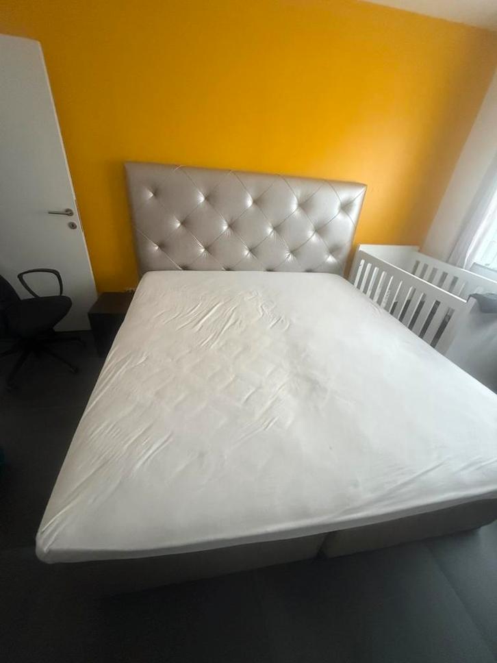 Tweepersoonsbed 180x200 met hoofdbord – goede staat, Huis en Inrichting, Slaapkamer | Boxsprings, Zo goed als nieuw, Ophalen