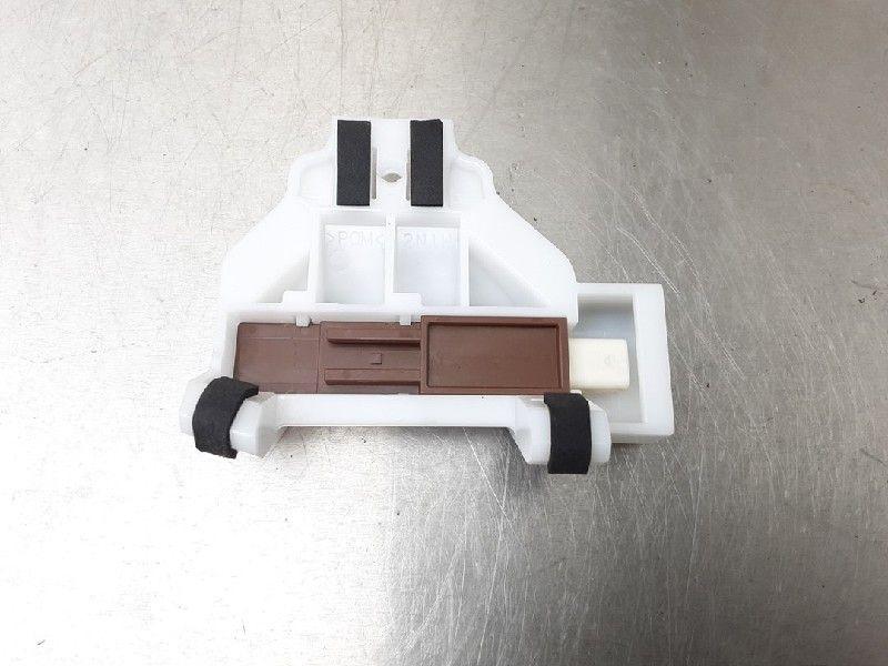 ANTENNE D'ACCÈS SANS CLÉ Toyota Auris (E18), Dhr. M. Roggen, Toyota, Stadsweg 37 37
9917 PV  WIRDUM GR., NL, Utilisé