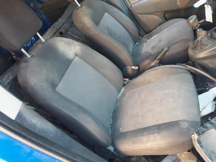 SIEGE AVANT DROIT Fiat Doblo Cargo (263) (01-2010/07-2022), Autos : Pièces & Accessoires, Habitacle & Garnissage, Fiat, Utilisé