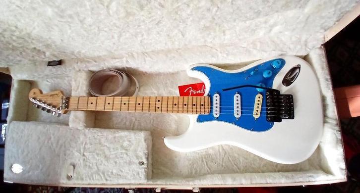 FENDER De Luxe 2020, Musique & Instruments, Instruments à corde | Guitares | Électriques, Fender, Enlèvement ou Envoi