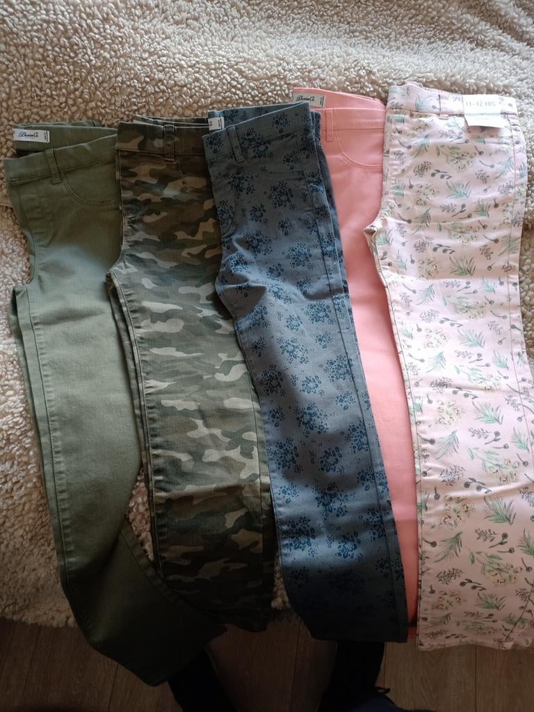 meisjes broeken 6 st  10-12 j, Kinderen en Baby's, Kinderkleding | Maat 152, Ophalen