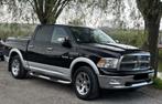 Dodge Ram 1500 Laramie 5.7 HEMI – LPG – 4x4 – Luxe & Power, Auto's, Automaat, 4 deurs, Zwart, Zwart