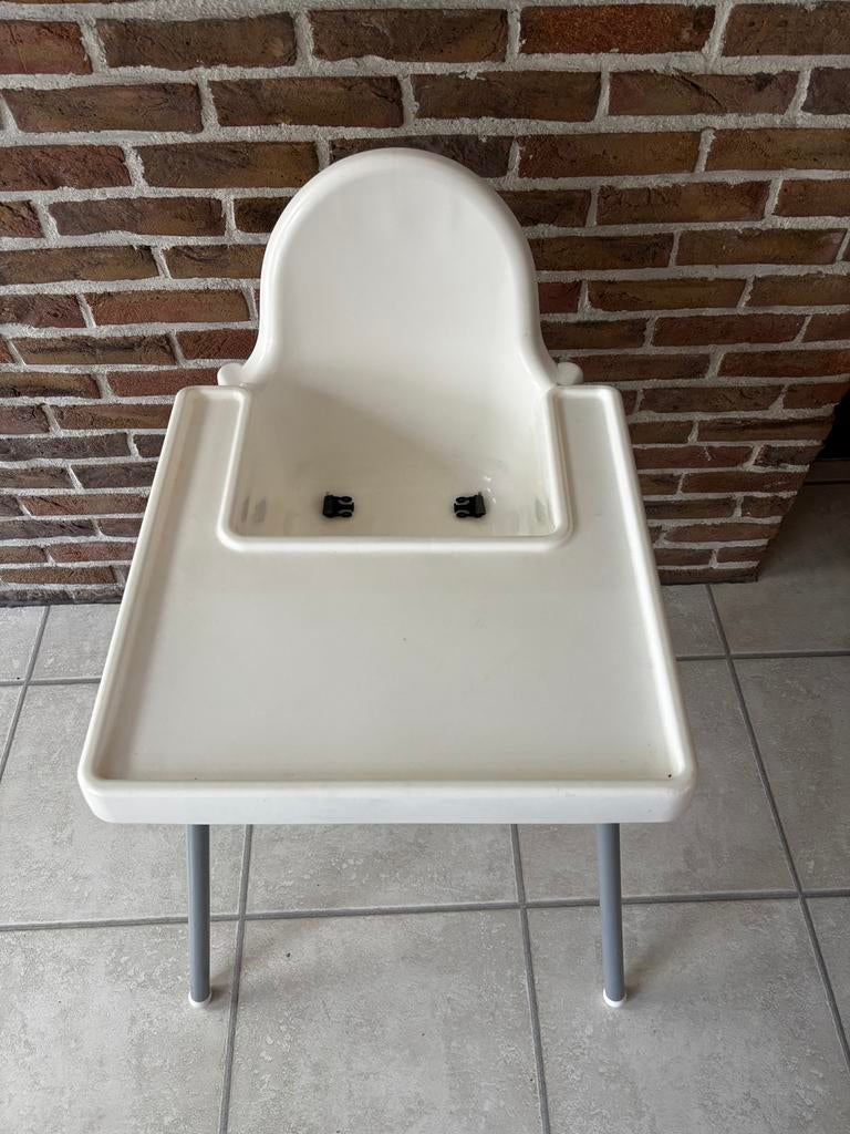 Gratis kinderstoel, Enlèvement, Comme neuf