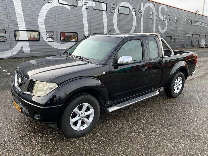2006 Nissan Navara 2.5 Bedrijfswagen 70-BX-NK, Auto's, Vrachtwagens, Bedrijf, Overige merken, Diesel, Euro 4, Handgeschakeld