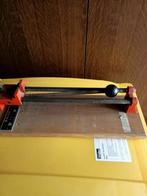 Tegel snijder Muller, Ophalen