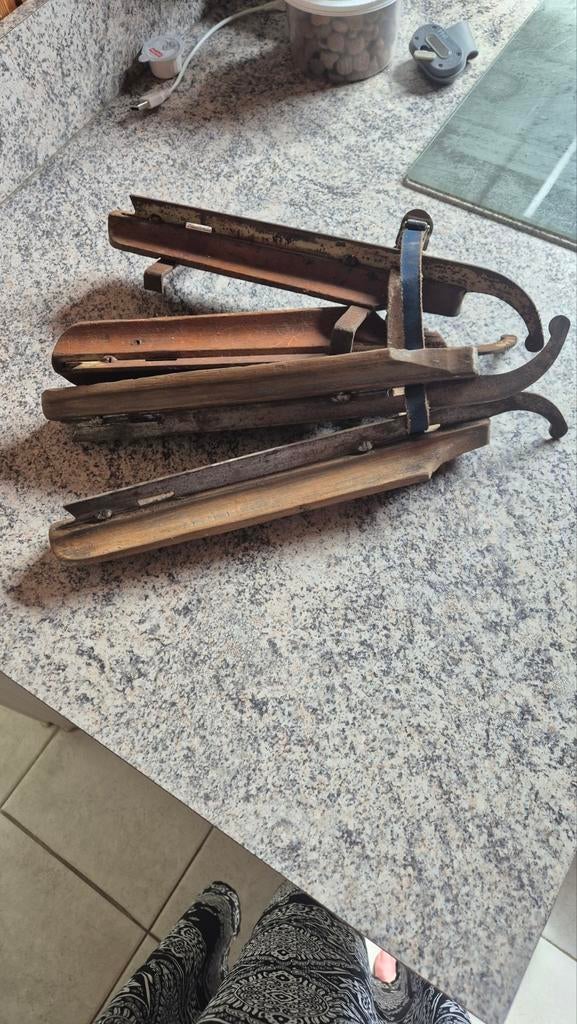 Antieke schaatsen  2 paar, Ophalen of Verzenden