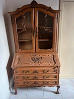 Te koop vitrine kast Louis xv, Ophalen, Zo goed als nieuw