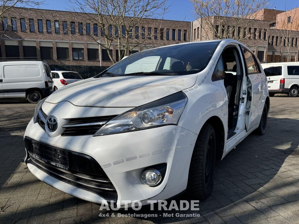 Toyota Verso | 1.6D | Euro 6b | 92000km | Airco | Zo meeneme, Auto's, Voorwielaandrijving, Stof, Gebruikt, Wit