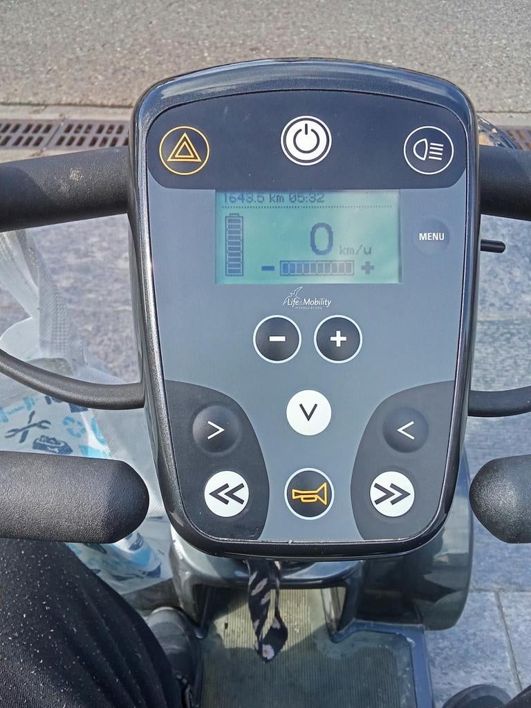 Scootmobiel mezzo 4 . Super koop. Afhalen Lubbeek, Ophalen, Gebruikt, Frame, Mezzo scootmobie