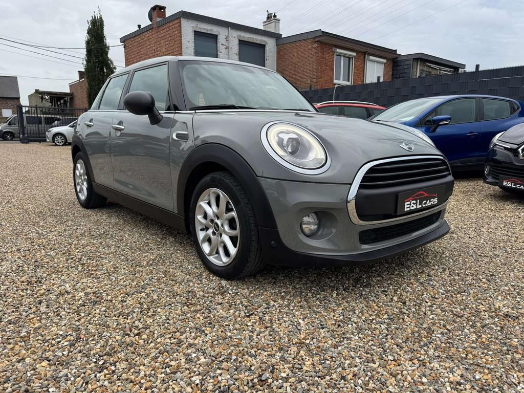 MINI One D Mini 1.5 D One *12 mois de garantie* (bj 2016), Auto's, Stof, Gebruikt, 1715 kg, 95 pk