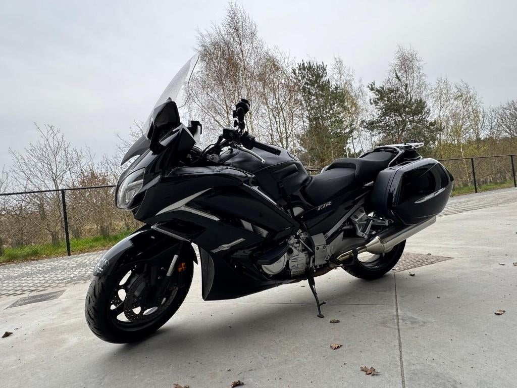 YAMAHA FJR 1300 AE 2016 44000KM, Motos, Motos | Yamaha, Particulier, ABS, Transmission par cardan, Régulateur de vitesse, Amortisseurs réglables électroniquement