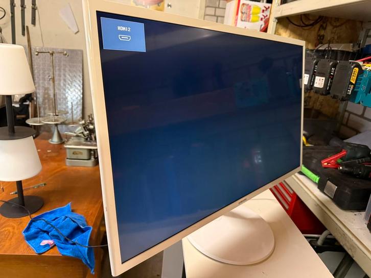 Samsung 32” Full HD Monitor – Wit – HDMI, Computers en Software, Monitoren, Zo goed als nieuw, HDMI, HD, Ophalen