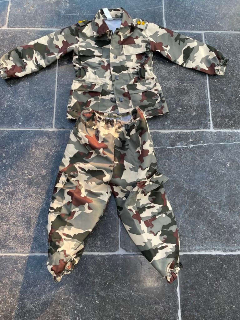 legerpak maat 104, Kinderen en Baby's, Carnavalskleding en Verkleedspullen, Ophalen of Verzenden