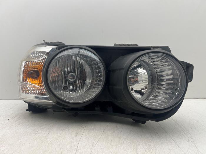 Phare droit d'un Chevrolet Aveo, Autos : Pièces & Accessoires, Éclairage, Chevrolet, Utilisé, 3 mois de garantie, Enlèvement ou Envoi