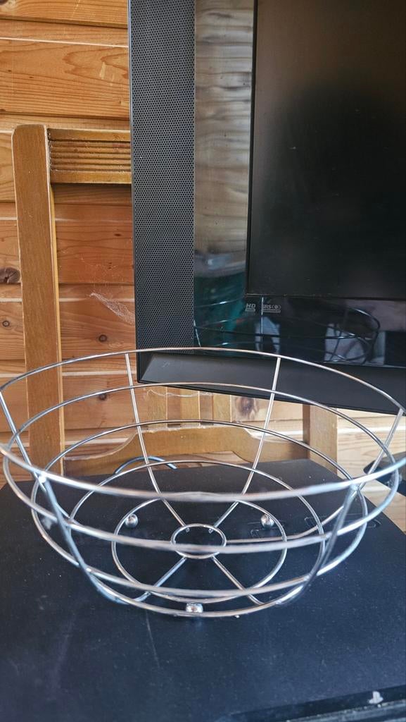 Partij metalen draadmandjes – 37 stuks – ideaal voor winkel,, Huis en Inrichting, Woonaccessoires | Schalen en Manden, Ophalen