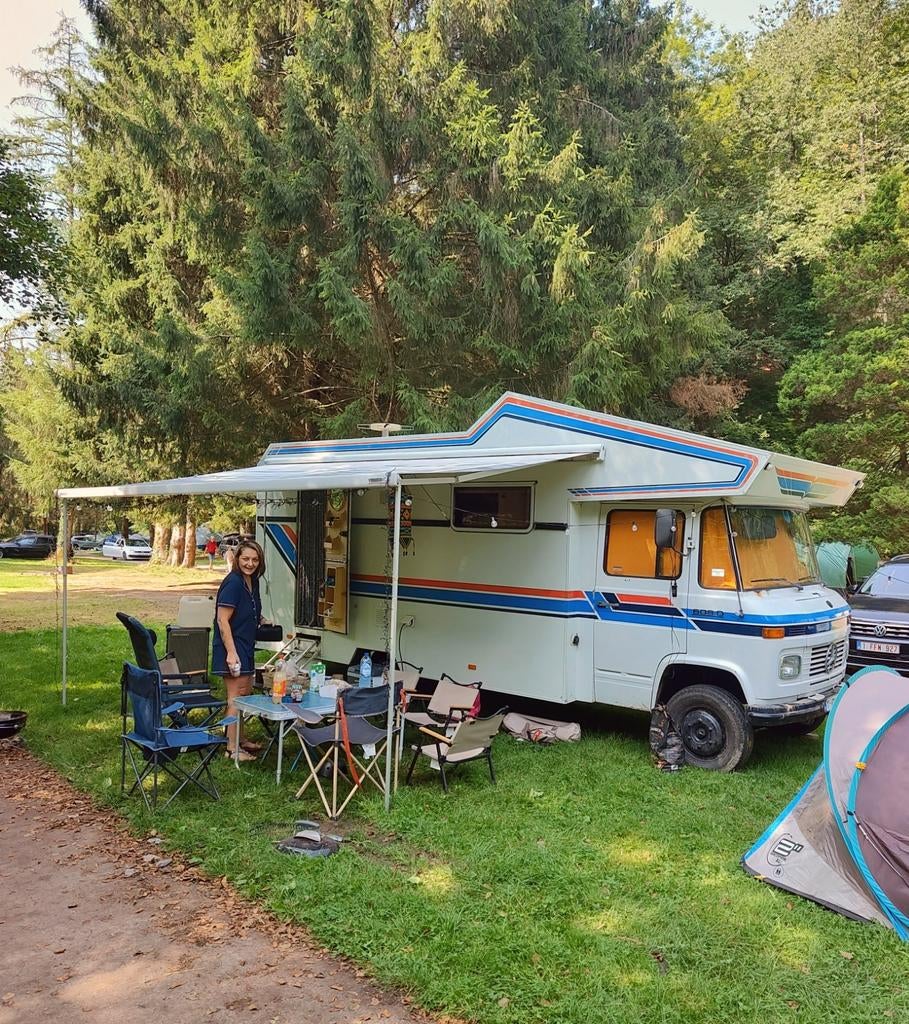 Mobil-home Mercedes Benz 608 1980 unique et solide comme le, Siège de train, Jusqu'à 5, Boîte manuelle, Diesel